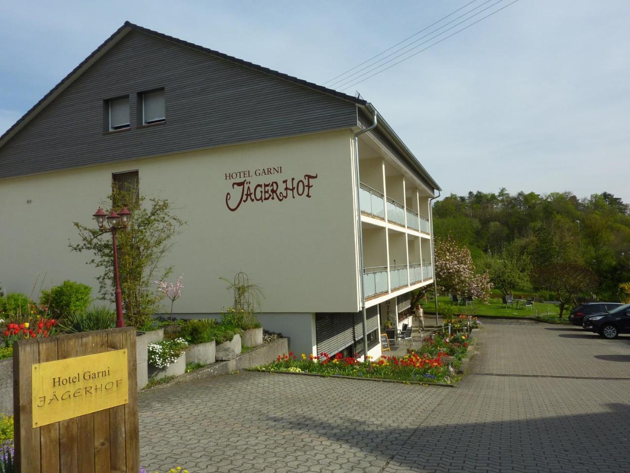 Hotel Garni Jaegerhof Зигмаринген Экстерьер фото